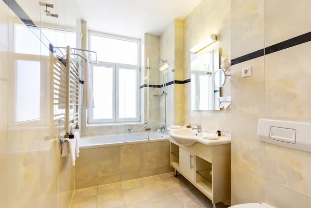 غرفة أساسية بسرير مزدوج، Hotel Kvarner Palace 4/5