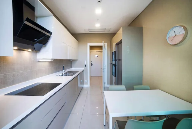 غرفة سوبيريور عائلية بسريرين منفصلين وسريرين كينج بـ3 غرف نوم، Radisson Residences Vadistanbul 5/5