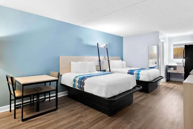 غرفة بسريرين مزدوجين لذوي الإعاقة، Suburban Studios Brunswick of I-95 1/2