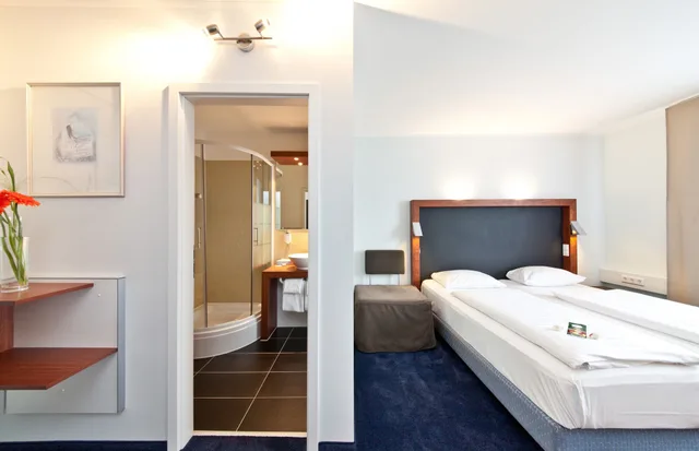 Comfort, Double Bed, Hotel Aviva Neue Messe 6/9