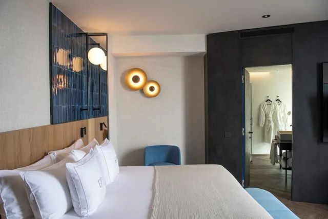 غرفة ديلوكس بسرير كينج بإطلالة على البحر، Hotel Europa 5/10
