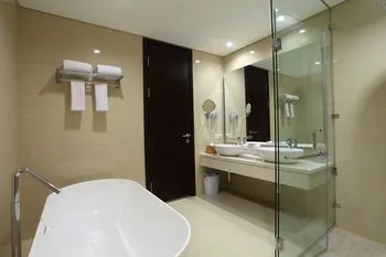 جناح رئاسي للمدخنين، Swiss-Belhotel Sorong 4/4