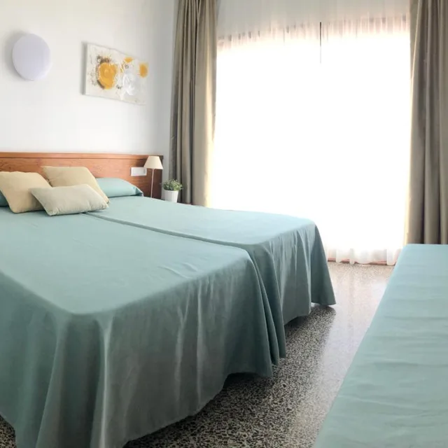 غرفة سوبيريور بسرير فردي بإطلالة على البحر، Hotel Sur 3/8