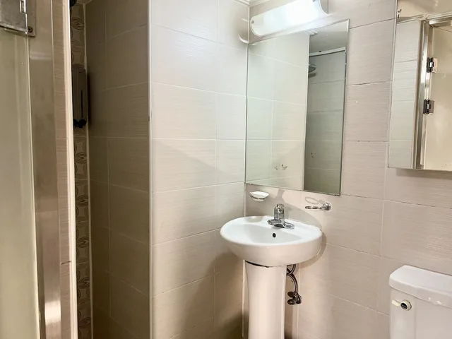 غرفة ديلوكس بسريرين منفصلين، Myeongdong Merlin Hotel 6/6