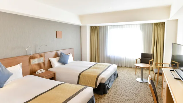 Superior, Twin Beds, West Wing, High Floor، Narita Tobu Hotel Airport 1/1