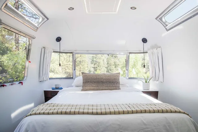 Suite, 2 Queen Beds, Road View, Sofa، AutoCamp Sequoia 1/10