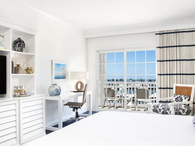 2 Bedrooms, Suite, 3 Beds, Ocean View, Balcony, Hilton Key West Resort & Marina 2/2