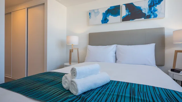 شقة بسرير كوين بشرفة بغرفة نوم واحدة، Annexe Apartments 1/2