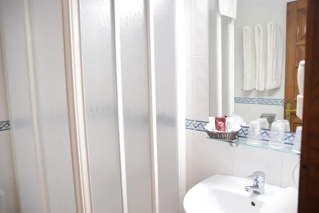 غرفة قياسية ثلاثية بثلاثة أسرّة، Anosa Casa Hostal 4/4