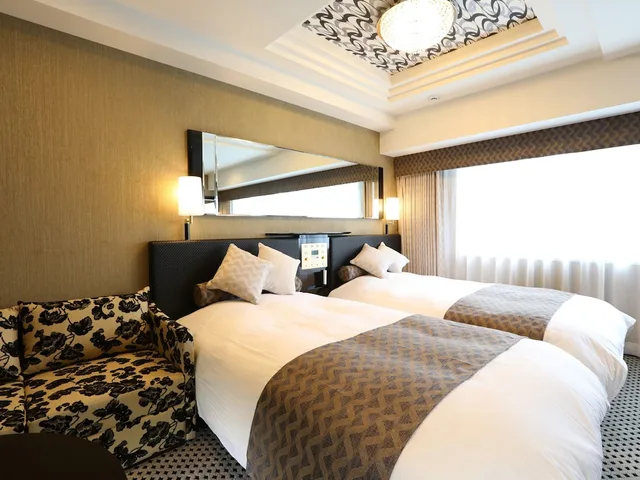 Deluxe, Twin Beds, APA Hotel Shinjuku Kabukicho Chuo 2/10