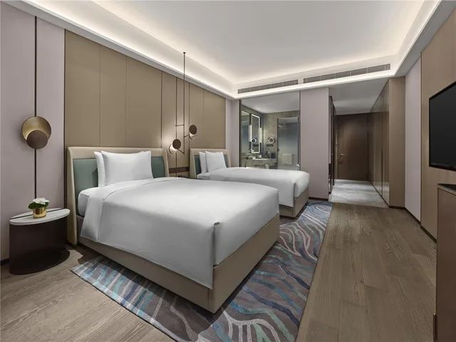 غرفة بسريرين منفصلين، Hilton Shanghai Greater Hongqiao 6/8