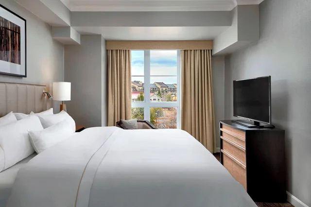 جناح بسريرين مزدوجين، Westin Trillium House Blue Mountain 1/4