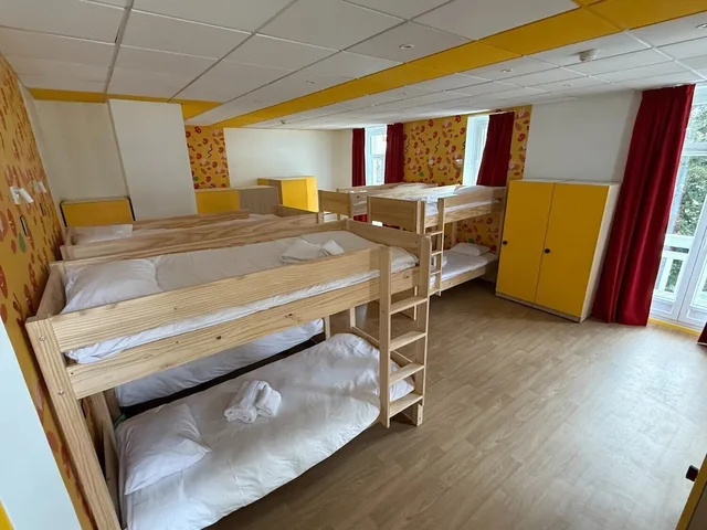 غرفة بأسرّة بطابقين، B&B HOME Brides-les-Bains Les 3 Vallees 1/4