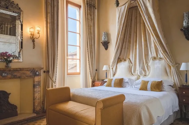 Heritage, Suite, 3 Beds، Grand Hotel Continental Starhotels 1/10