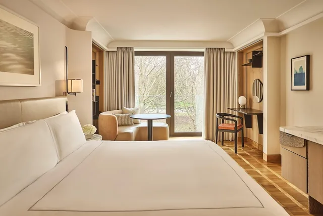 غرفة ديلوكس بسريرين منفصلين، THE BERKELEY HOTEL 4/8