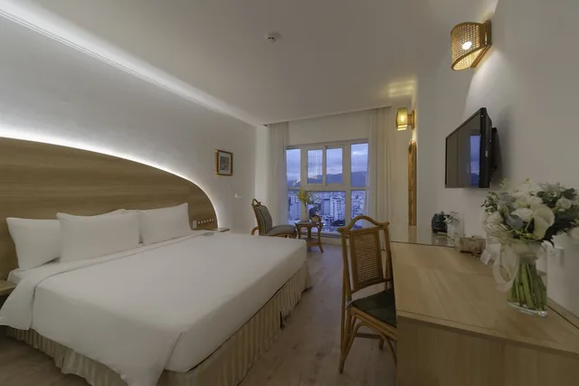غرفة مريحة بسرير كوين بإطلالة على المدينة، GREEN WORLD HOTEL NHA TRANG 4/10