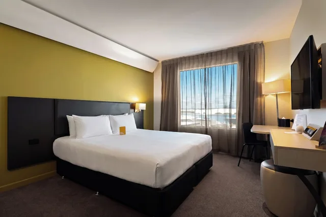 غرفة بسرير كينج لذوي الإعاقة، Sudima Auckland Airport 5/8