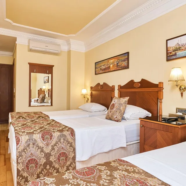 غرفة ثلاثية، Best Western Empire Palace 6/10