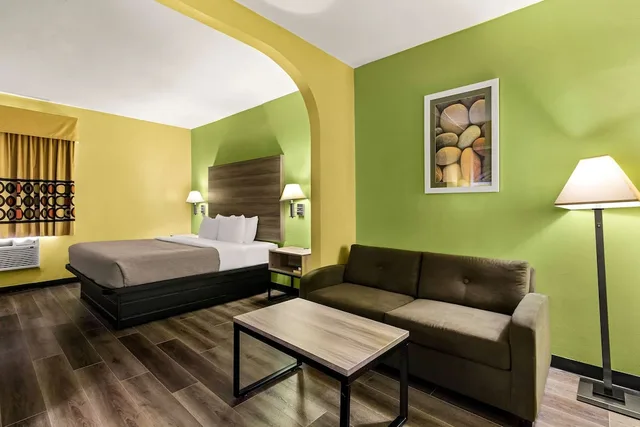 غرفة بسرير كينج، Quality Inn Bay City TX 5/5