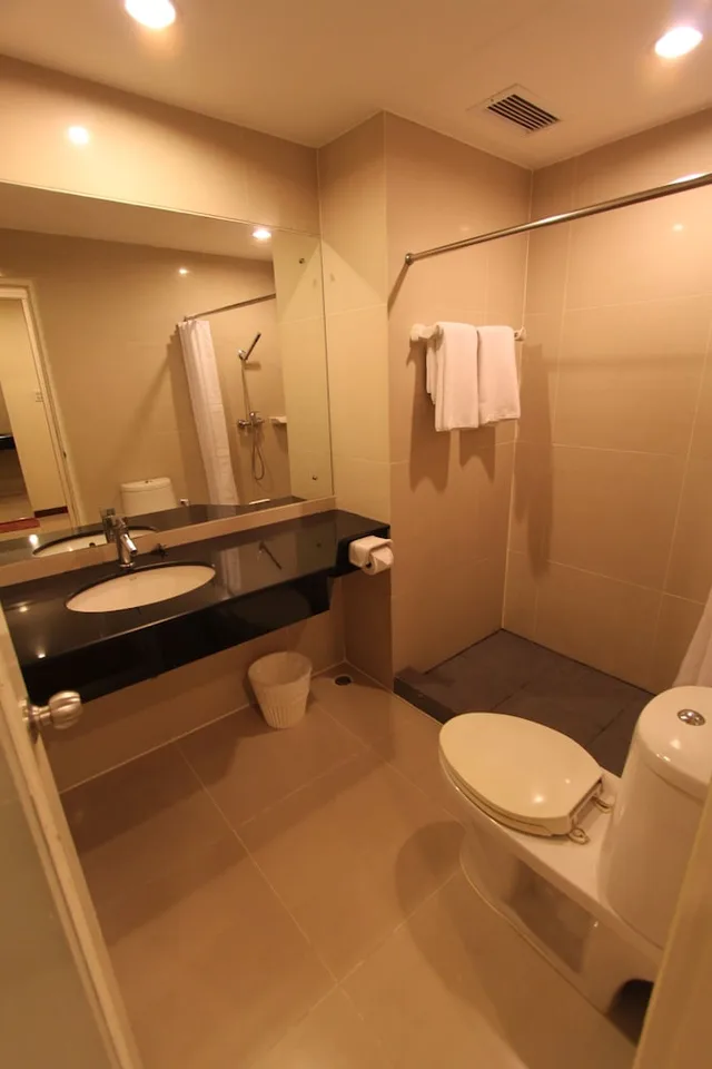 غرفة ديلوكس بسريرين منفصلين، The Royal Bee Apart Hotel 2/2
