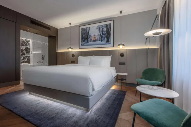 Old Town, Suite, King Bed, Sea View، Radisson Collection Hotel, Tallinn 3/6