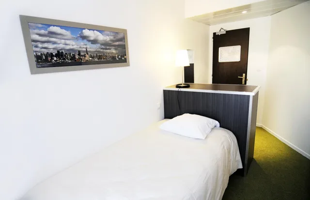 غرفة مفردة، HOTEL LE COUSTURE 6/8