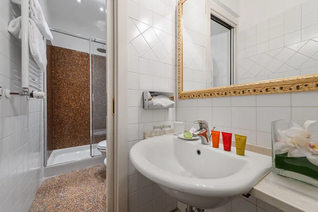 غرفة كلاسيكية بسريرين منفصلين، Hotel Al Ponte Antico 8/8