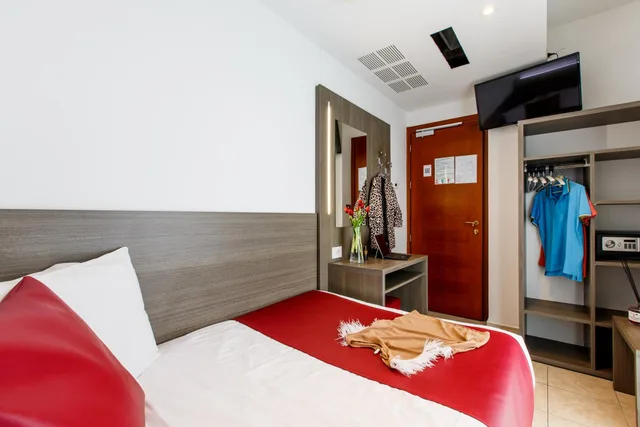 Economy, French Bed، Grazia Hotel 2/9