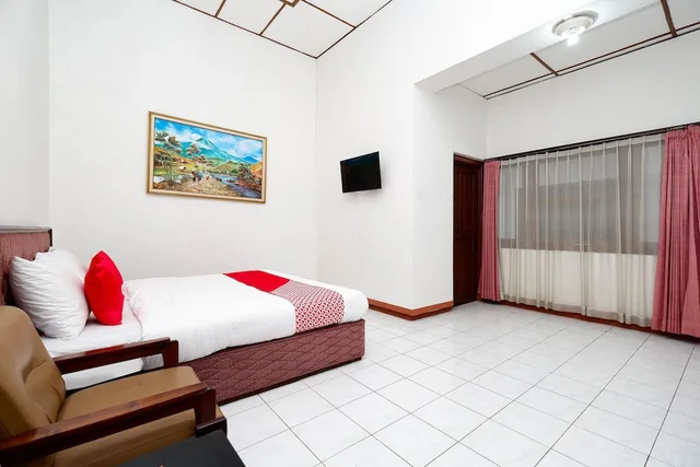 غرفة ديلوكس مزدوجة، Super OYO Capital O 1644 Hotel Griya Kencana 8/10