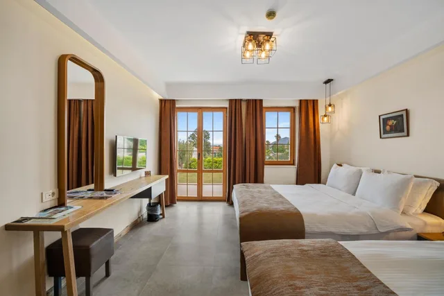 غرفة قياسية ثلاثية، Zeyt Inn Hotel 1/10