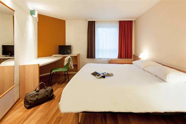 غرفة قياسية مفردة، B&B Hotel Dusseldorf Hbf 1/1