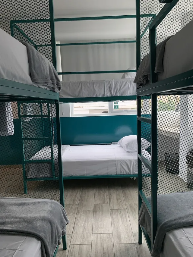 City, 3 Bunk Beds, 3 Beds، Hotel Puerto Pacifico Guayaquil Airport 3/5
