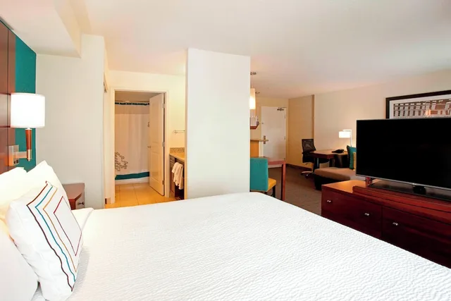 استوديو بسرير كينج مع أريكة، Residence Inn Portland Airport At Cascade Station 1/3
