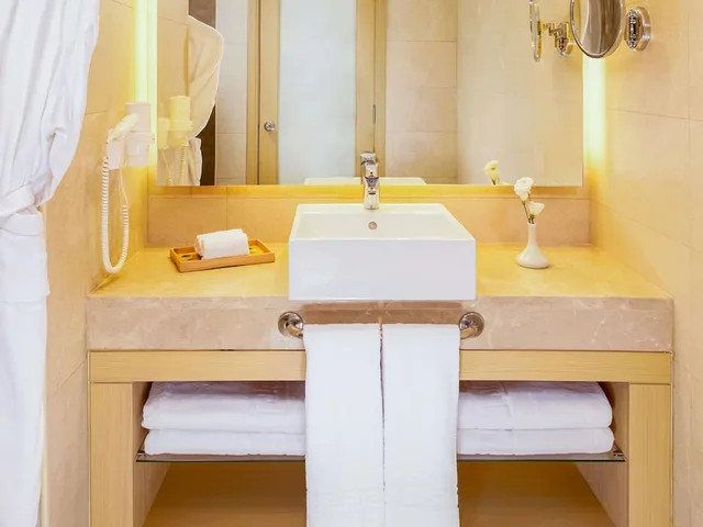 غرفة سوبيريور بسريرين منفصلين، MOVENPICK RESORT PETRA 9/10