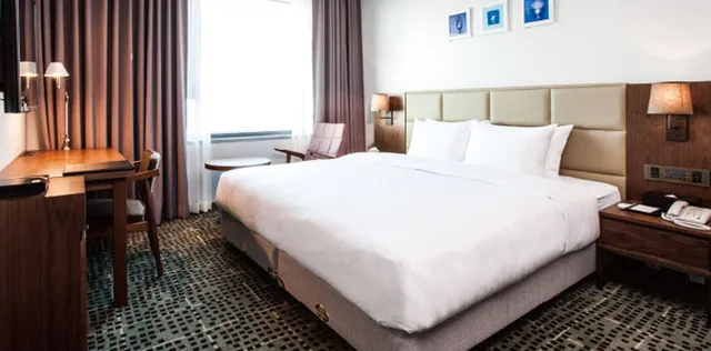 جناح عائلي بسرير مزدوج وسريرين منفصلين بإطلالة على البحر، Grabel Hotel Jeju 3/5