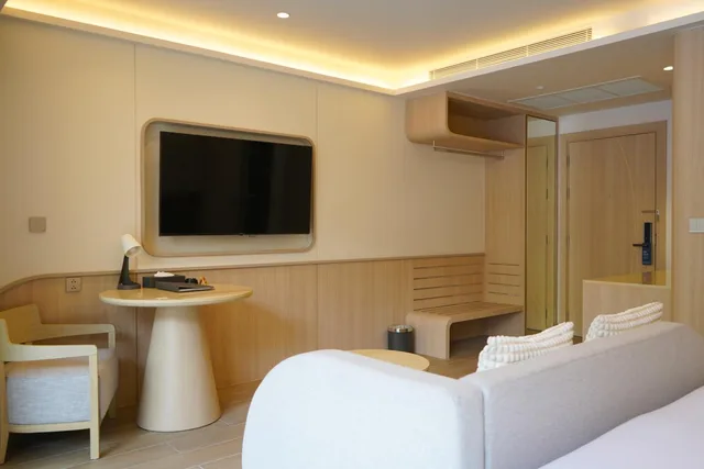 Grand, Pool, Plus, Deluxe, King Bed، Wyndham Garden Naithon Phuket 10/10