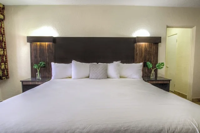 غرفة قياسية بسرير كينج، La Bella Oceanfront Inn 3/4