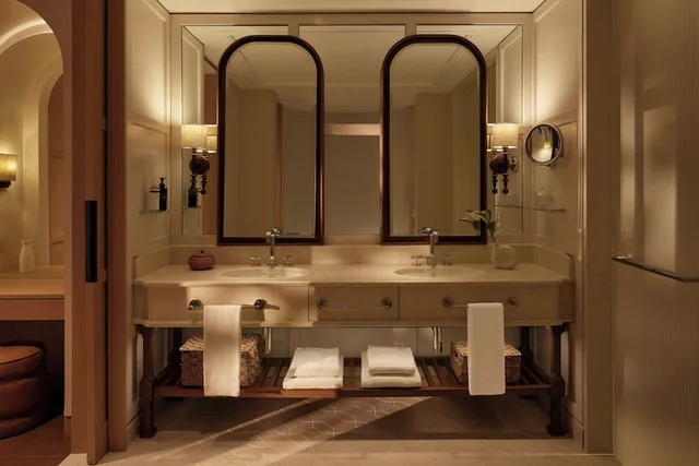 جناح بسرير كينج بشرفة بغرفة نوم واحدة، St Regis Mardavall Mallorca Resort 6/9