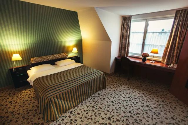 Biedermeier, Queen Bed، Mercure Grand Hotel Biedermeier Wien 1/4
