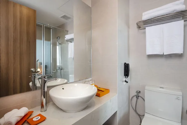 غرفة ديلوكس بسرير مزدوج أو سريرين منفصلين بإطلالة على المدينة، Libra Nha Trang Hotel 8/10