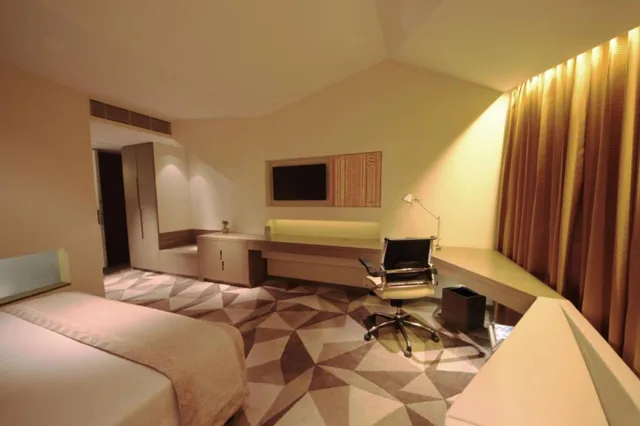 غرفة سوبيريور بسرير مزدوج، Vivanta New Delhi Dwarka 1/1