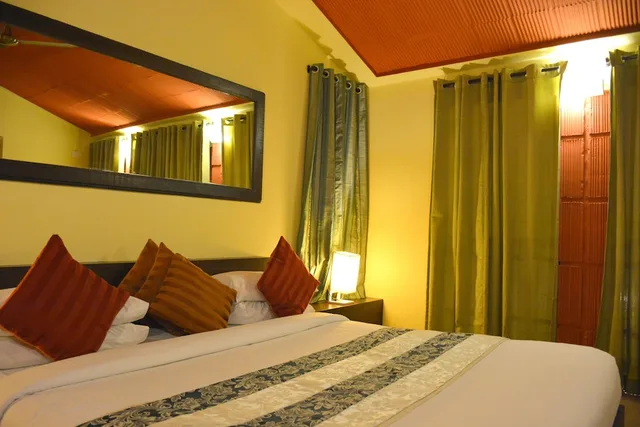 كوخ بريميوم بسرير مزدوج، Kadkani River Resort 2/2