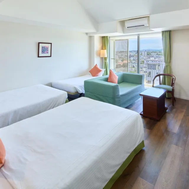 غرفة تنفيذية في طابق مرتفع، Hotel Yugaf Inn Okinawa 3/10