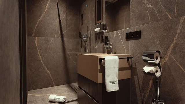 Design, Queen Bed، Bellman Hotel 3/3