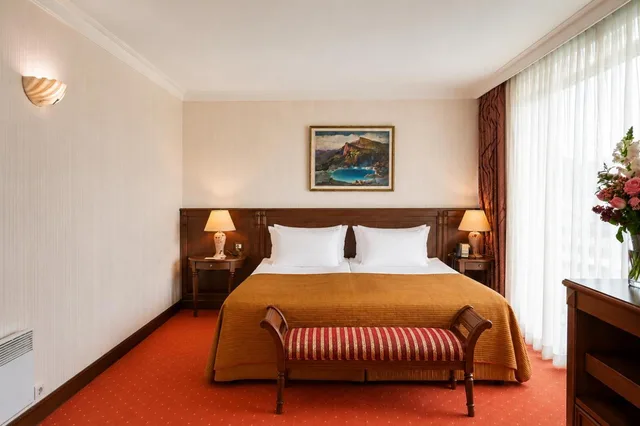 جناح جونيور، Crystal Palace Boutique Hotel 1/2
