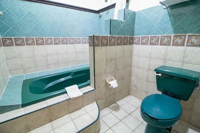 Room, Triple, 1 Single and 2 Queen Beds، Hotel Suites Flamboyanes by Kavia 6/7