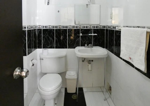 غرفة كومفورت رباعية، Hotel Plaza by DOT Light 9/9