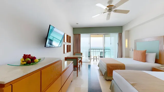 Premier, Superior, Twin Beds, Ocean Front، Grand Park Royal Cancun All Inclusive 1/1
