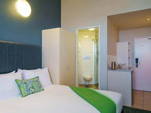 غرفة قياسية بسرير كوين وسرير فردي، Ibis Styles Invercargill 7/25