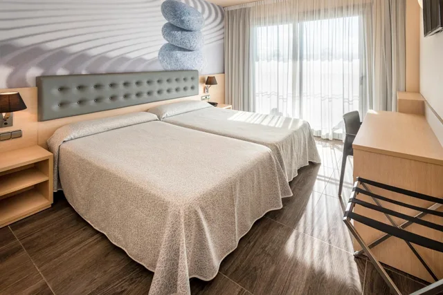 غرفة بسريرين منفصلين، Tropic Park Hotel 2/6